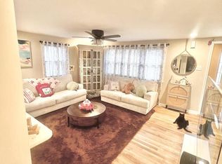 1100 Levengood Rd, Pottstown, PA 19464