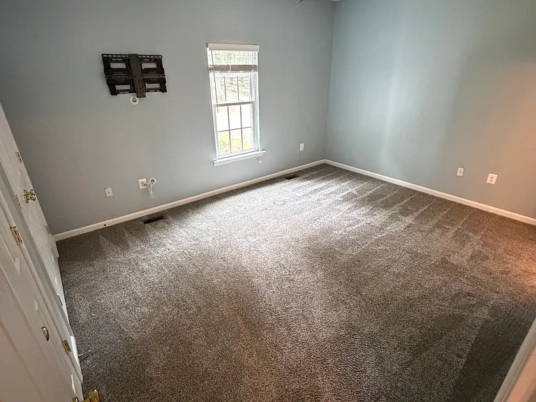 7540 Lawyers Rd — Photo 14