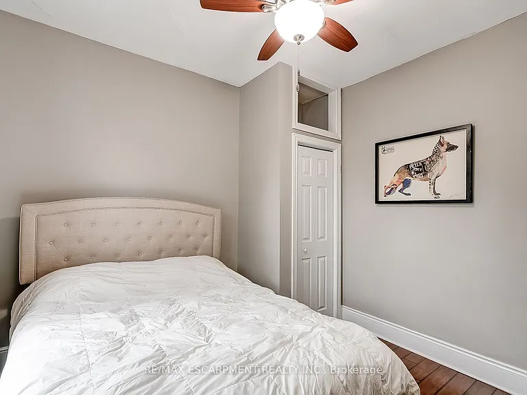 87 Colbourne St #2 — Photo 11