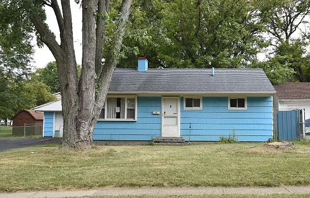 103 Circle Dr photo 1