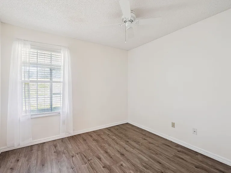 4807 Coachmans Dr #2408 — Photo 24