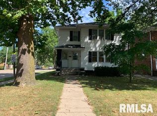 1153 W Monroe St, Springfield, IL 62704