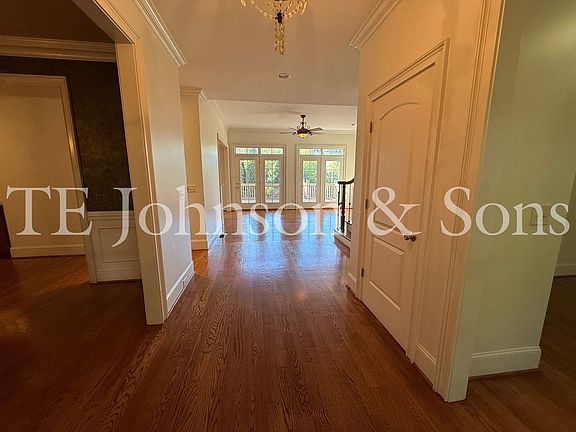 4th image of 5540 Brookberry Farm Rd