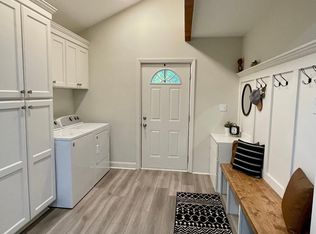 3429 Gladstone St, Winston Salem, NC 27104
