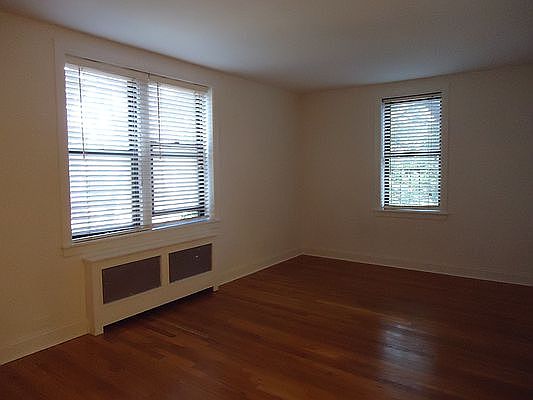 5th image of 75-05 113th St #5E