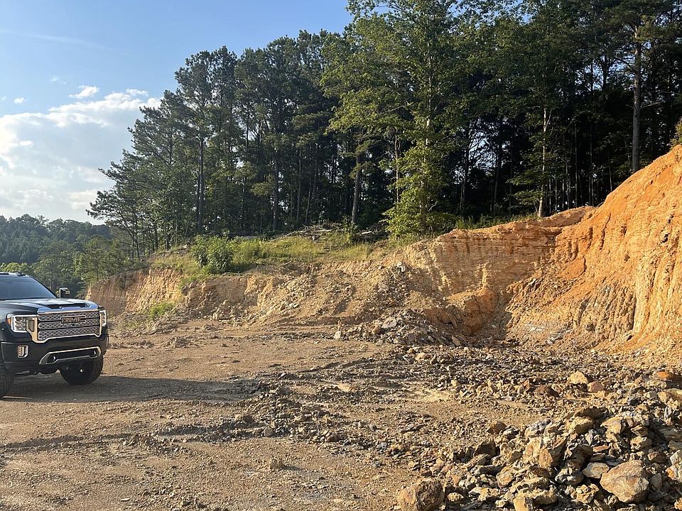 2nd image of Mountain View Rd