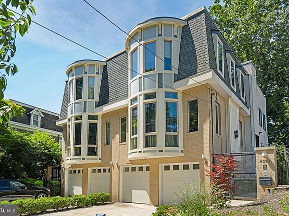 2nd image of 6230 Wissahickon Ave