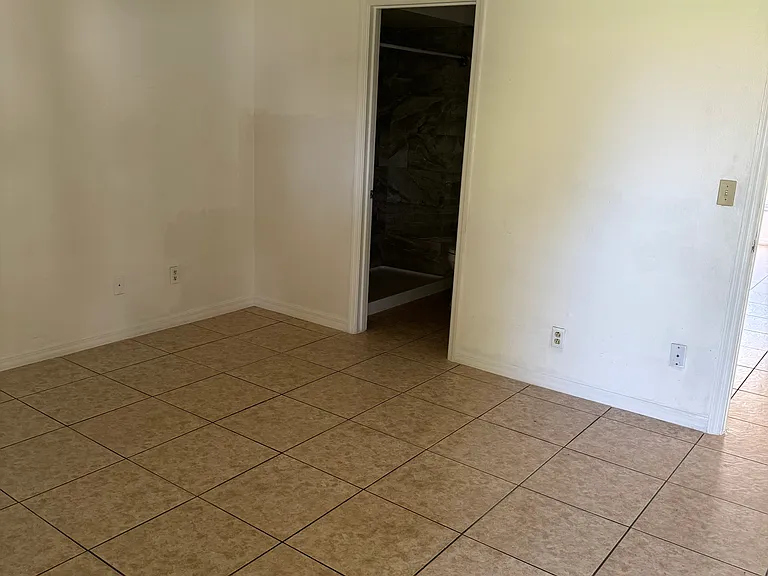 578 Imperial Pl — Photo 6