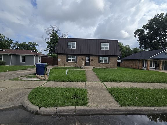 3rd image of 1805 Randolph Dr #2