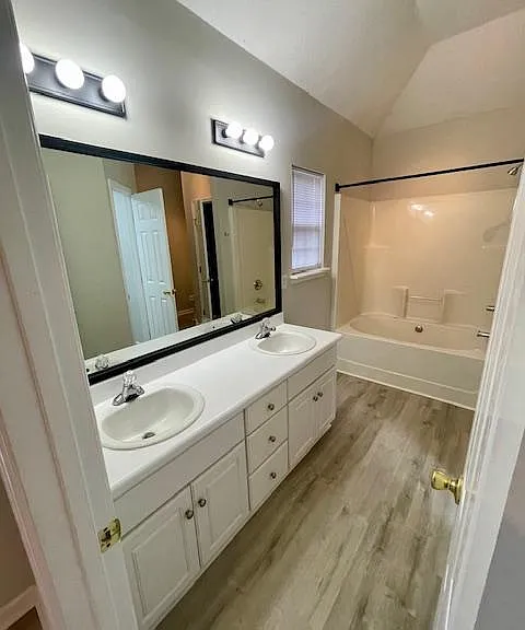 644 Butler Springs Cir — Photo 8