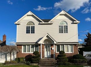 1542 Powers Ave, East Meadow, NY 11554