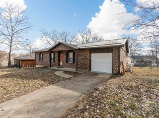 117 Green Acres Dr, Cape Girardeau, MO 63701