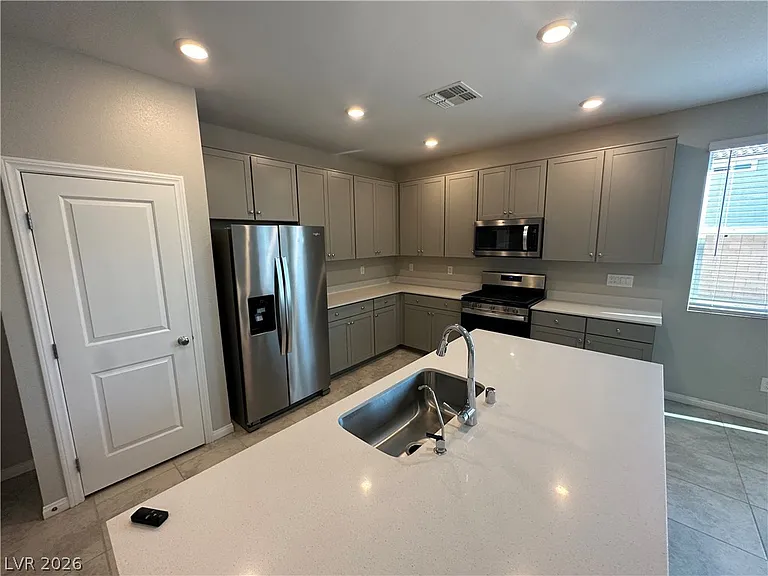10404 Candelabra Cactus St — Photo 10