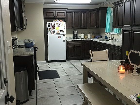 2nd image of 312 Emerald Dr