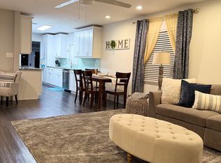 726 38th Ave N, Saint Petersburg, FL 33704