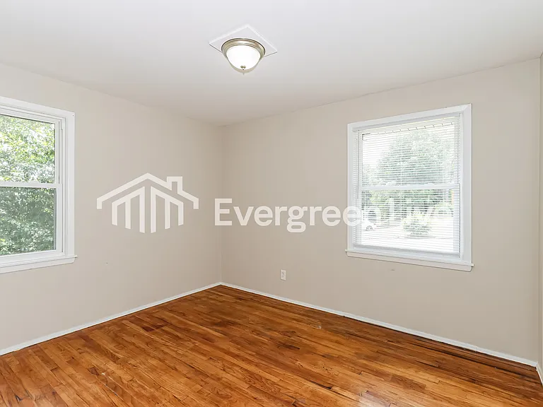 3021 Baywood Dr — Photo 12