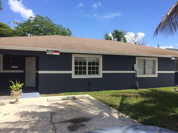 1st image of 349-353 NW 7th St