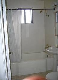 5th image of 11718 Corliss Ave N