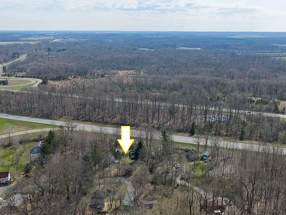 5th image of 17859 Behner Rd