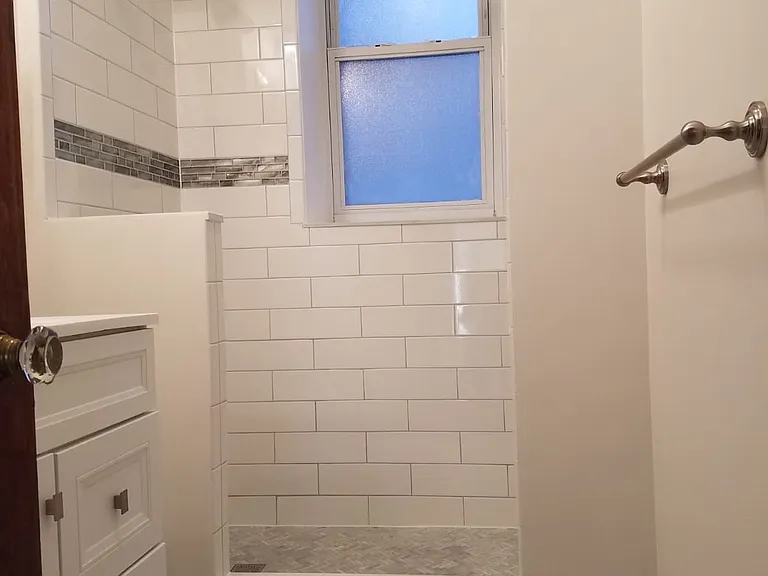 10 Farrington Ave #4 — Photo 9