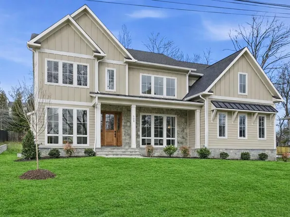 508 Nelson Dr NE, Vienna, VA 22180