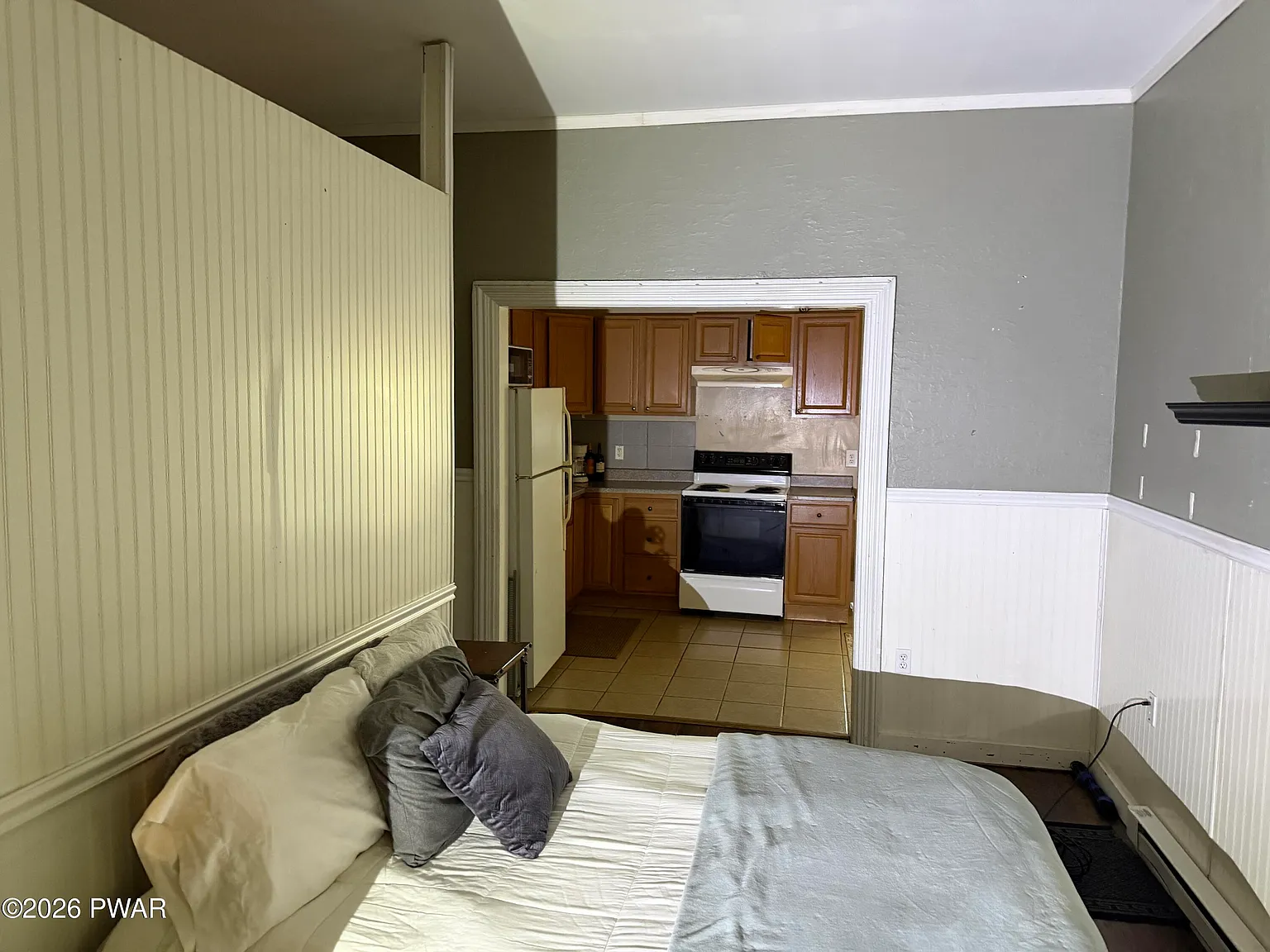 1 bed, 1.0 bath, 760 sqft, $900 — Photo 2