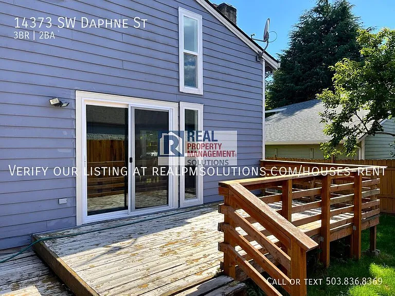 14373 SW Daphne St — Photo 52