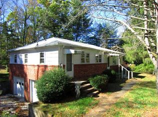 49 Forest Ridge Dr, Asheville, NC 28806