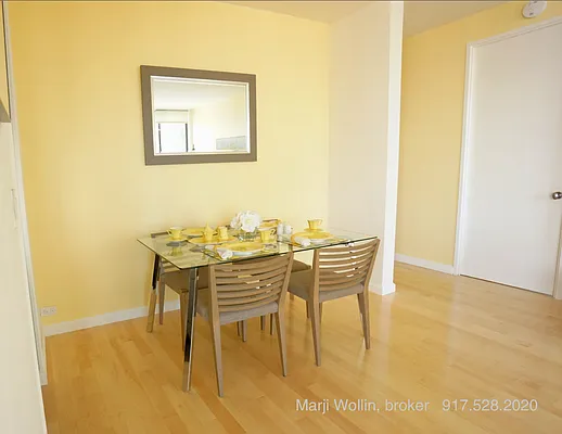 Rented by Avery New York | media 27