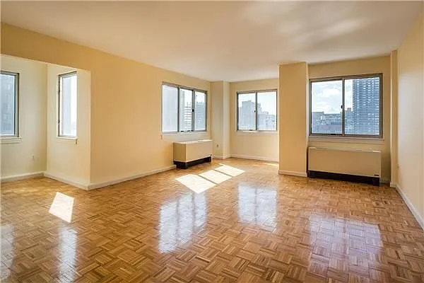 Rented by Park River | media 22