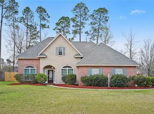 202 Chestnut Oak Dr, Mandeville, LA 70448