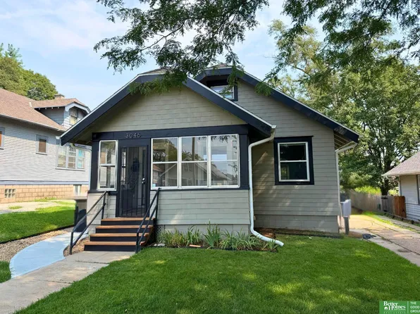 3046 Arcadia Ave, Omaha, NE 68111