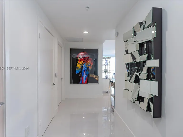 17111 Biscayne Blvd #505 — Photo 26