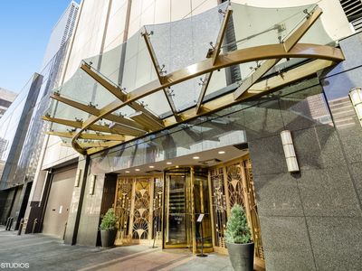 111 E Chestnut St APT 17A, Chicago, IL, 60611