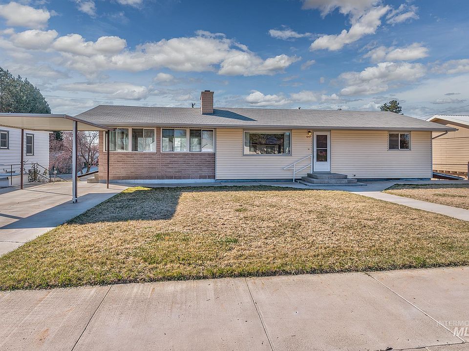 1st image of 647 NW 3rd St