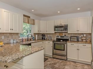 10 Beach Plum Rd, Montauk, NY 11954