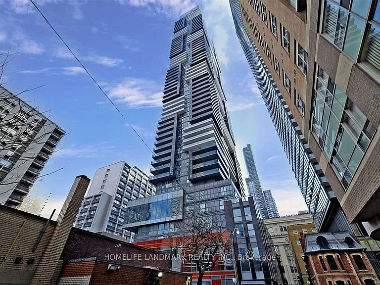 7 Grenville St #3410 — Photo 1