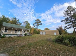 2457 Jackson Lake Rd, Mansfield, GA 30055