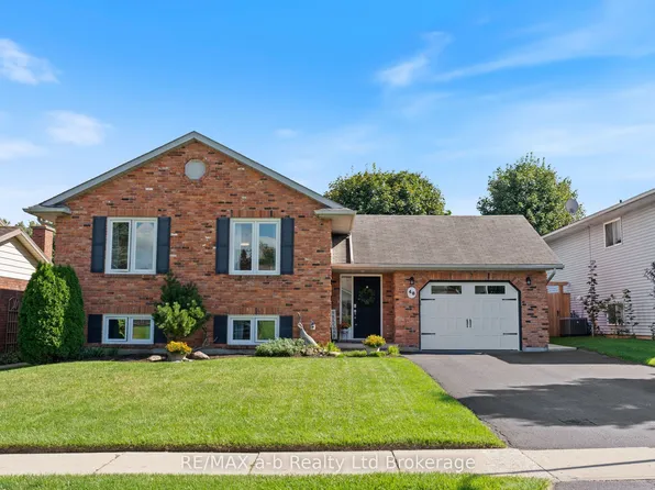 48 Denrich Ave, Tillsonburg, ON N4G 4W1