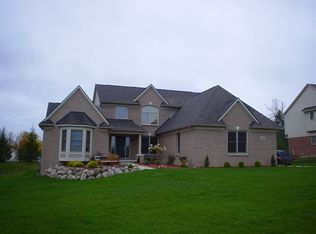3990 May Center Rd, Lake Orion, MI 48360