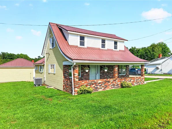 403 Perry Ave, Belle Vernon, PA 15012