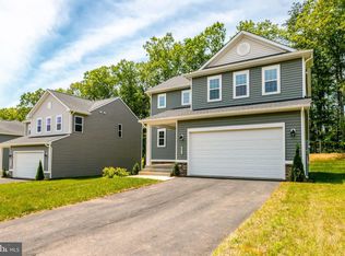 2876 White Tail Dr, Locust Grove, VA 22508