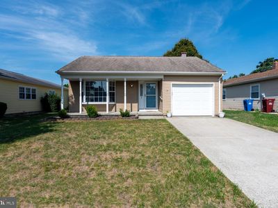 8 Manitoba Ct, Toms River, NJ, 08757