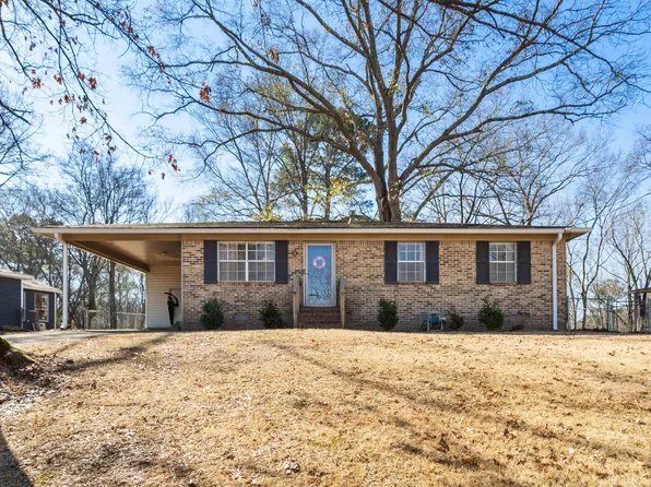 3030 Debra Dr, Fultondale, AL 35068