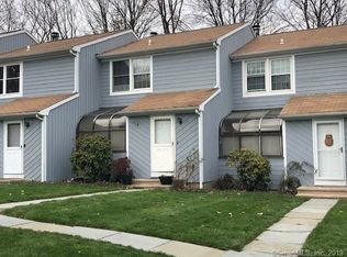 35 Seaside Ave APT 15, Stamford, CT 06902