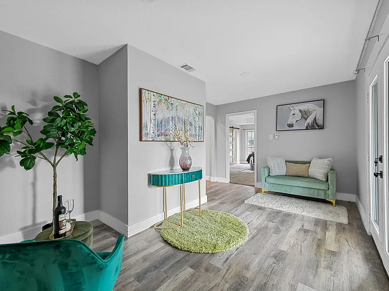 303 Riva Rdg — Photo 24