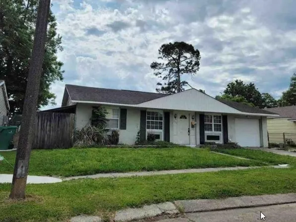 797 Mystic Ave, Gretna, LA 70056