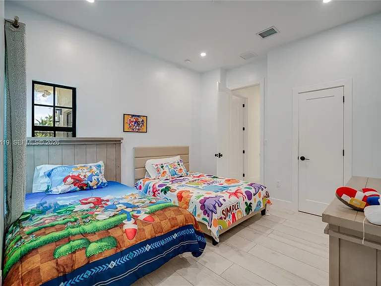 18326 SW 83rd Pl — Photo 47