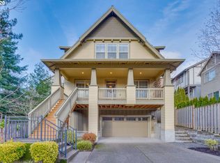 9233 NW Harvest Hill Dr, Portland, OR