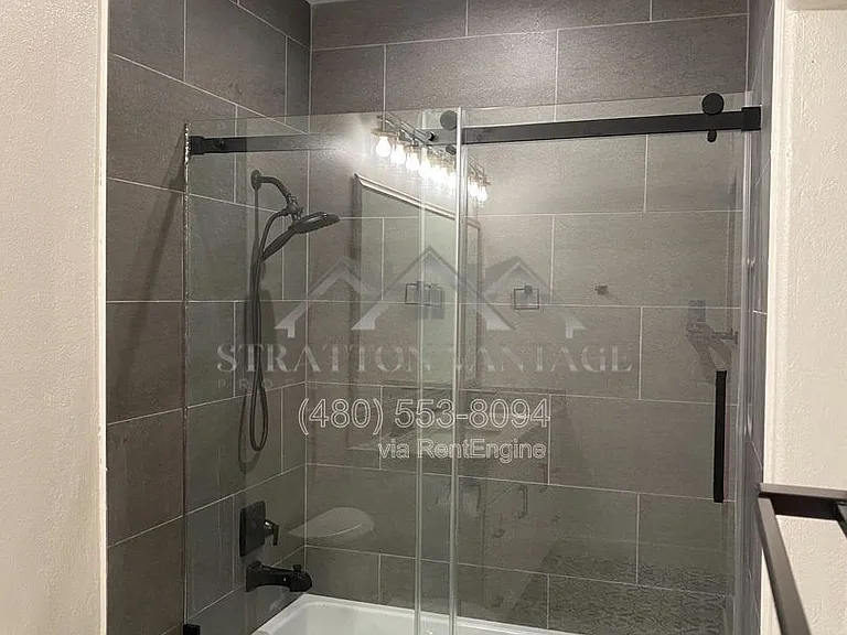 2134 E Broadway Rd #1047 — Photo 12